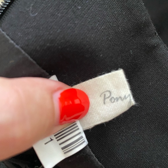 Pony & Tail brand, women’s mini skirt black - Picture 7 of 9